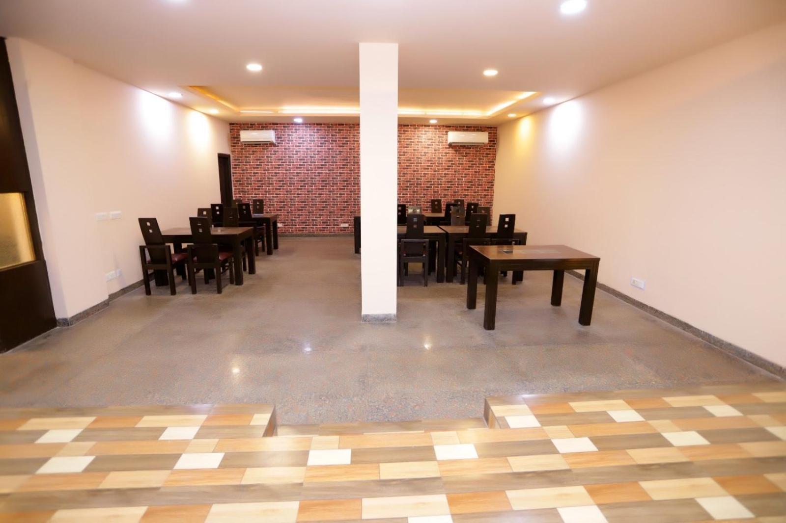 Hotel Mvr Stay By Admire Inn Noida Zewnętrze zdjęcie