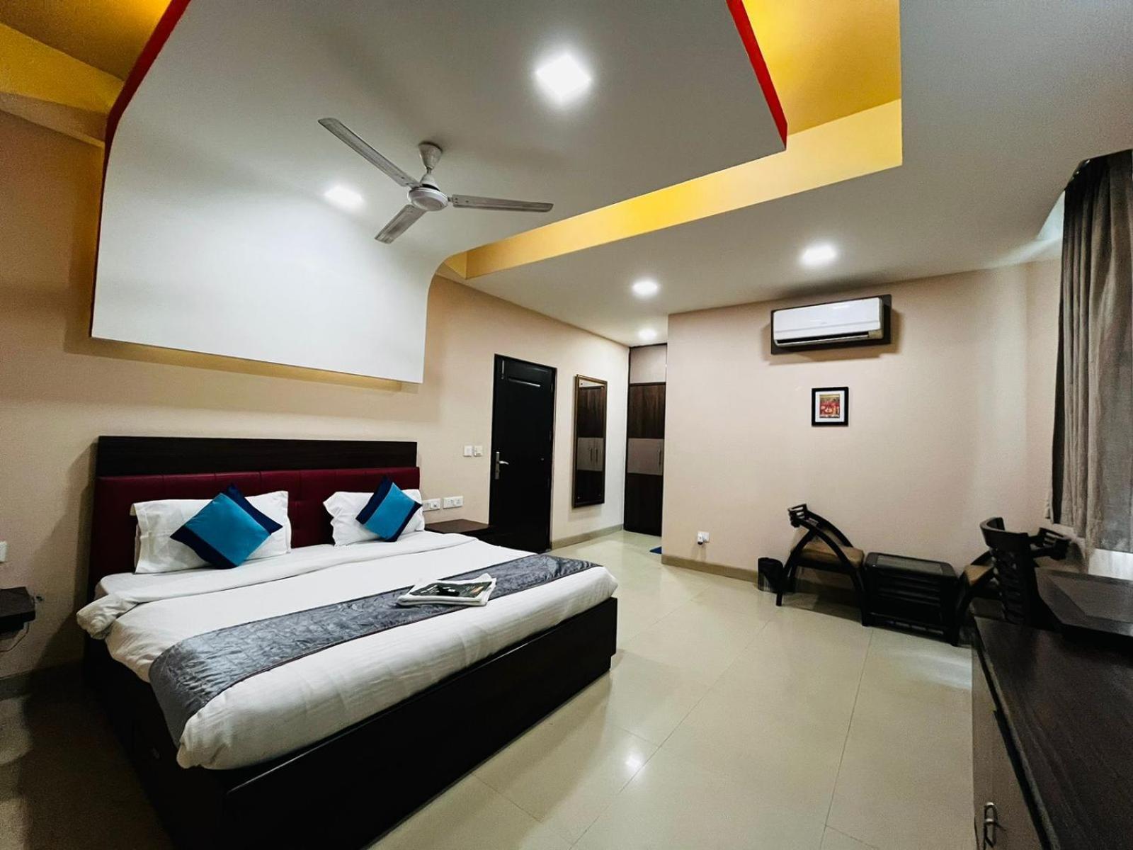 Hotel Mvr Stay By Admire Inn Noida Zewnętrze zdjęcie