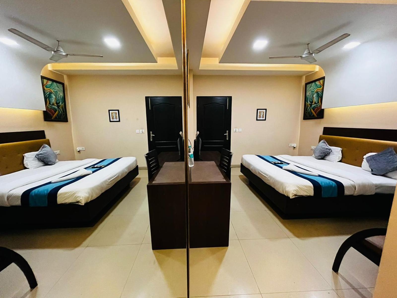 Hotel Mvr Stay By Admire Inn Noida Zewnętrze zdjęcie