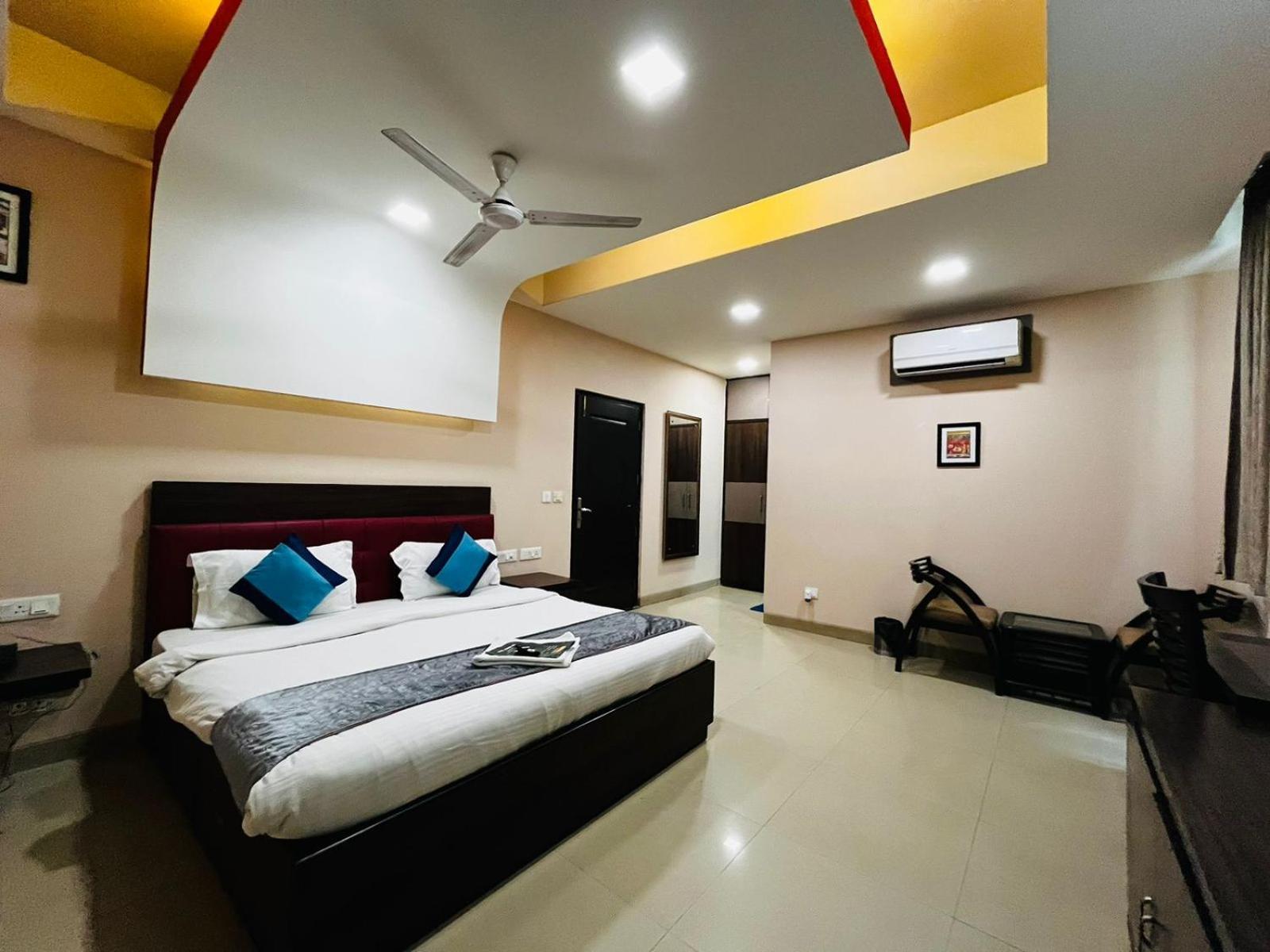 Hotel Mvr Stay By Admire Inn Noida Zewnętrze zdjęcie